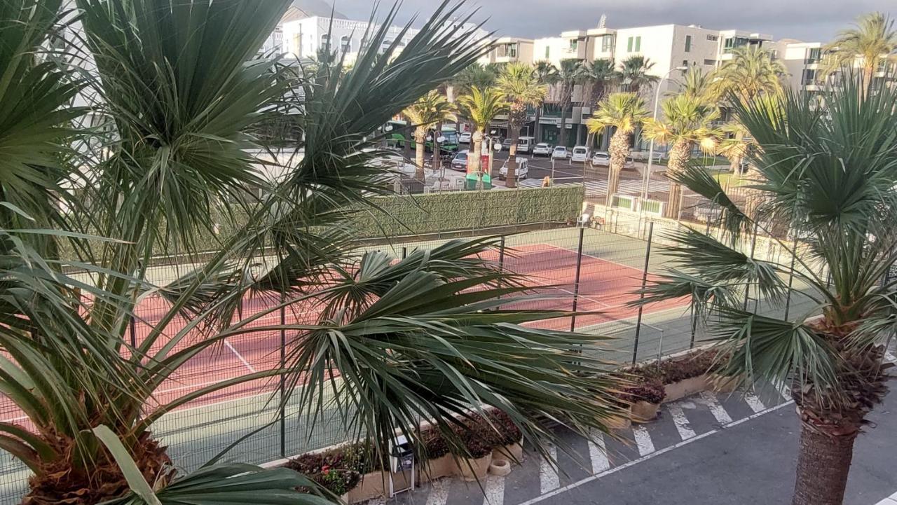 Apartamento Margarita Con Piscina En Playa Honda, Playa Las Americas Арона Екстериор снимка